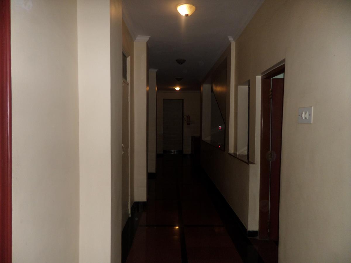 Hotel Ambessador Executive Solapur Exterior photo